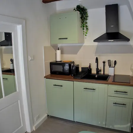 Mansarda - Parcheggio Coperto Disponibile Apartment *